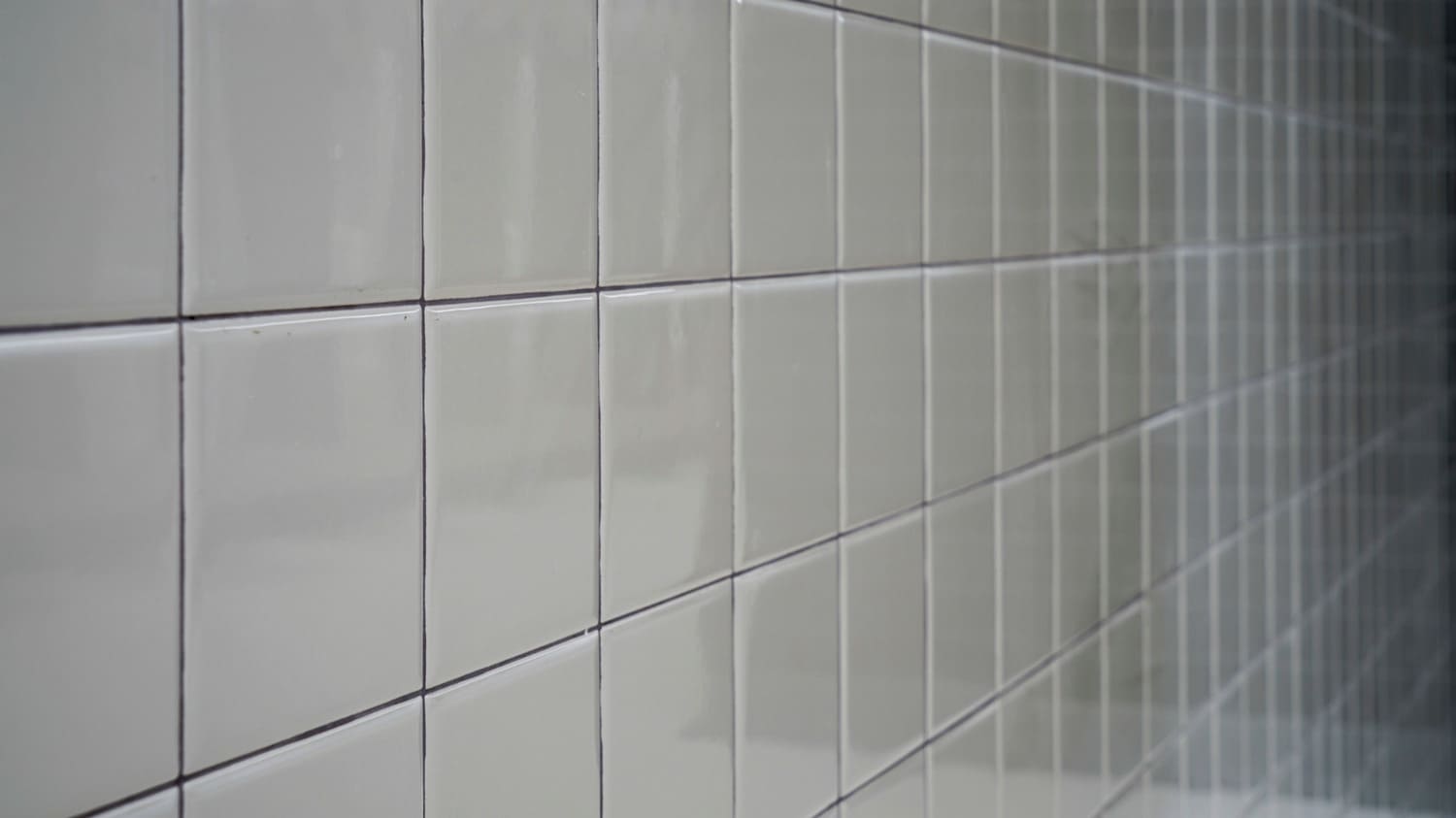wall-tiling